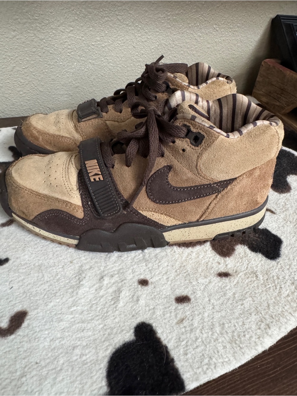 Nike Kids Tan and Dark Brown Suede Mid-Top Sneakers